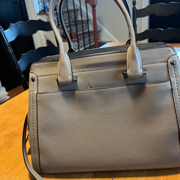 Authentic Grey Coach Medium Swagger Bag - Picture 11 of 16